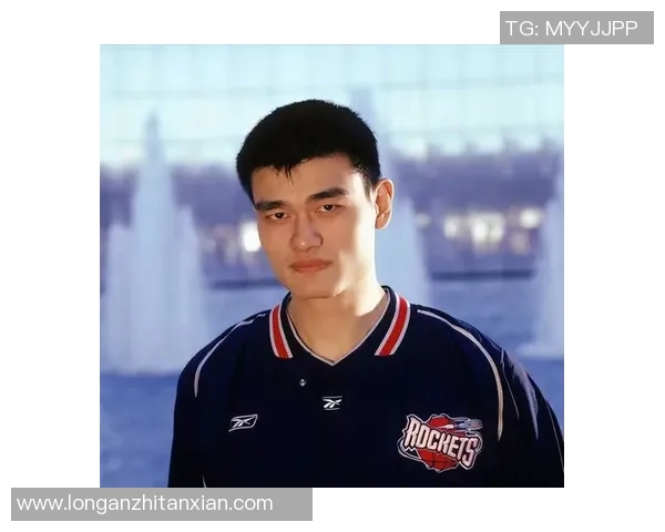 姚明女儿传球技巧引关注小小年纪展现篮球天赋与潜力