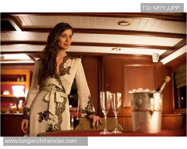 足球明星在大破天幕杀机中的惊险冒险与荣耀之路