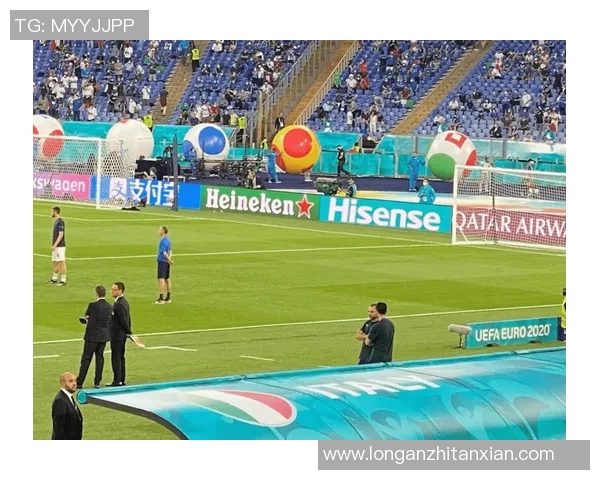 足球明星更衣室私密瞬间揭秘球场背后的故事与情感