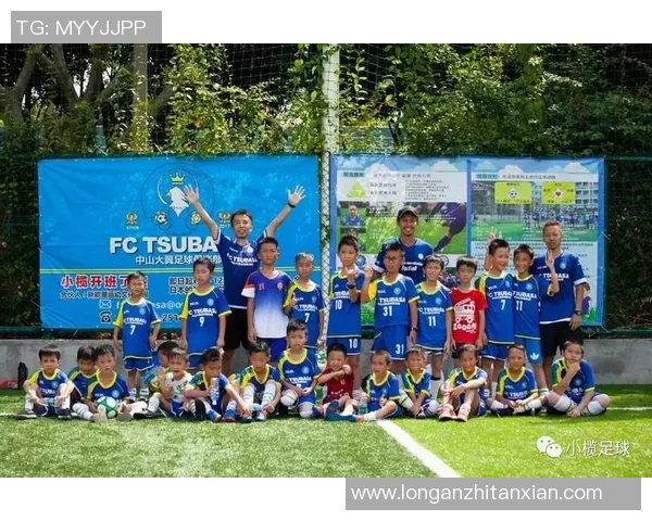 足球明星发展趋势图揭示未来足球运动员的成长路径与市场潜力分析 足球明星发展趋势图揭示未来足球运动员的成长路径与市场潜力分析